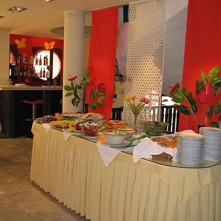 Ermioni Hotel Paralia Kourna